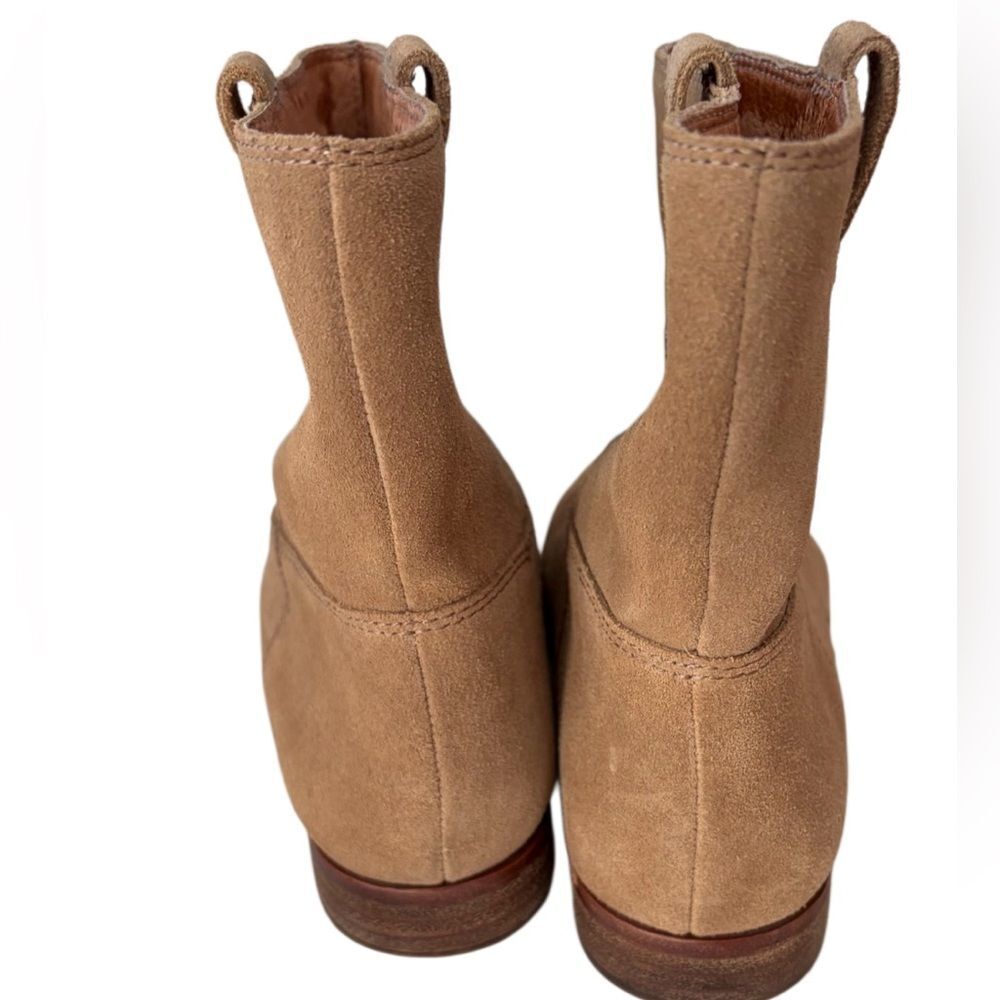 Madewell The Leah boot, color Faded Birch tan suede, size 6. - Picture 7 of 9